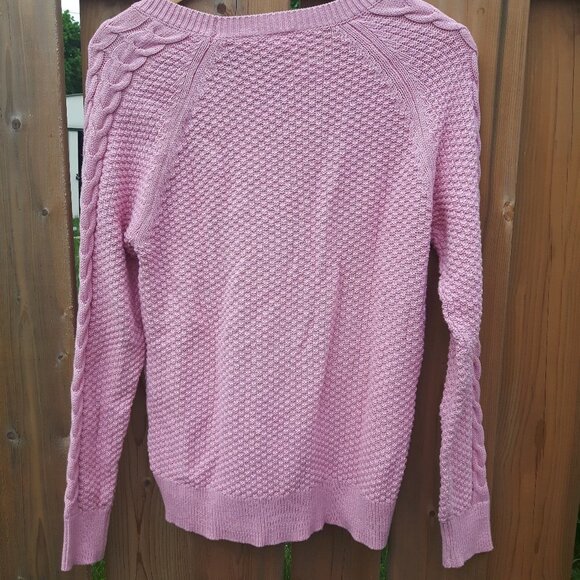 Beautiful Pink GAP for Good Sweater Medium - Picture 4 of 4